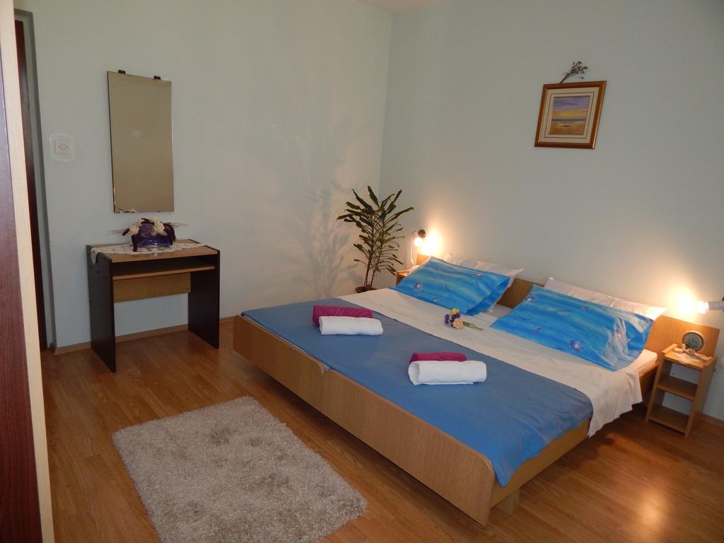 Apartment Strmac Лабин Номер фото